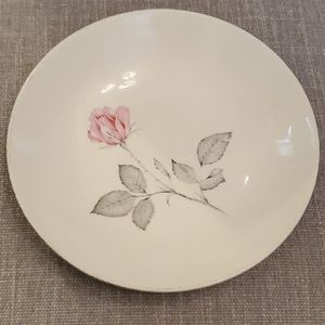 Vintage 1940s zylstra rose soup plate